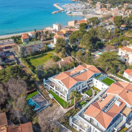 T4 Neuf - Jardin-Terrasse Et Piscine - Acces Direct Plages Et Centre Village - App C 12 Saint-Cyr-sur-Mer Exterior foto