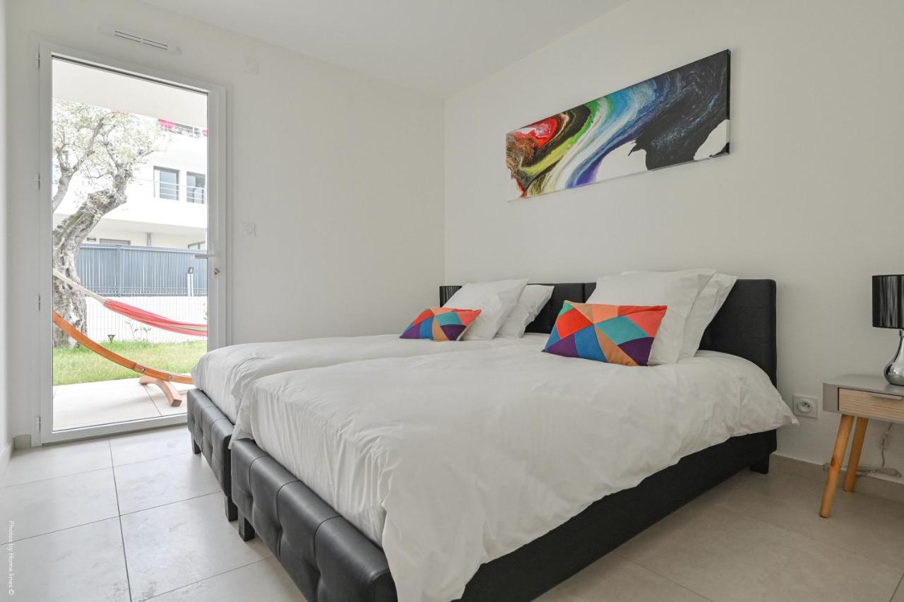 T4 Neuf - Jardin-terrasse Et Piscine - Acces Direct Plages Et Centre Village - App C 12